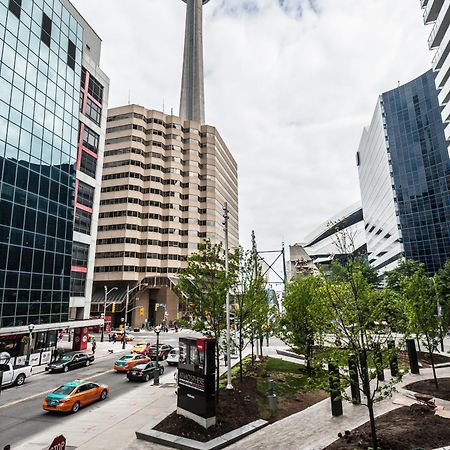 Skyline Suites - Walk To Mtcc, Acc, Rogers Centre & Entertainment District Toronto Exteriör bild