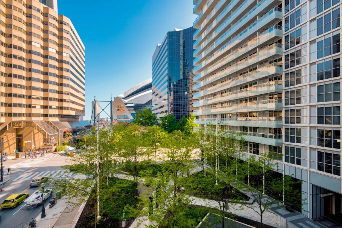 Skyline Suites - Walk To Mtcc, Acc, Rogers Centre & Entertainment District Toronto Exteriör bild