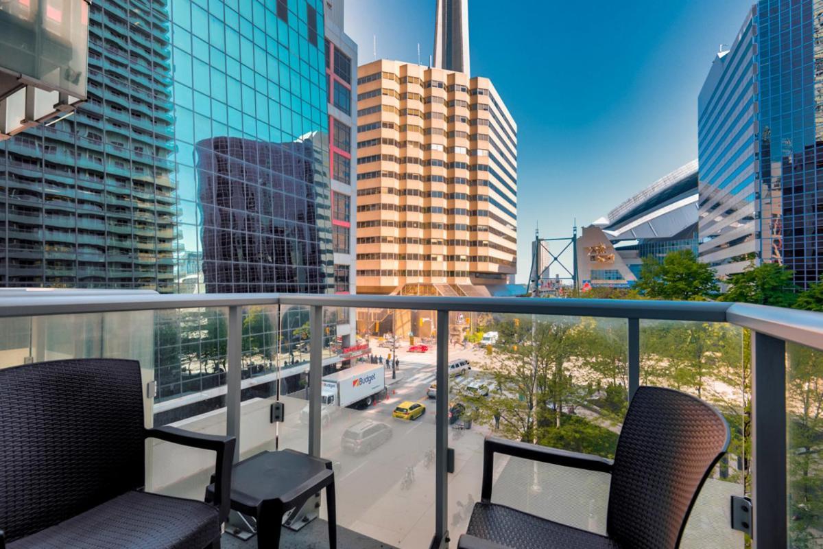 Skyline Suites - Walk To Mtcc, Acc, Rogers Centre & Entertainment District Toronto Exteriör bild