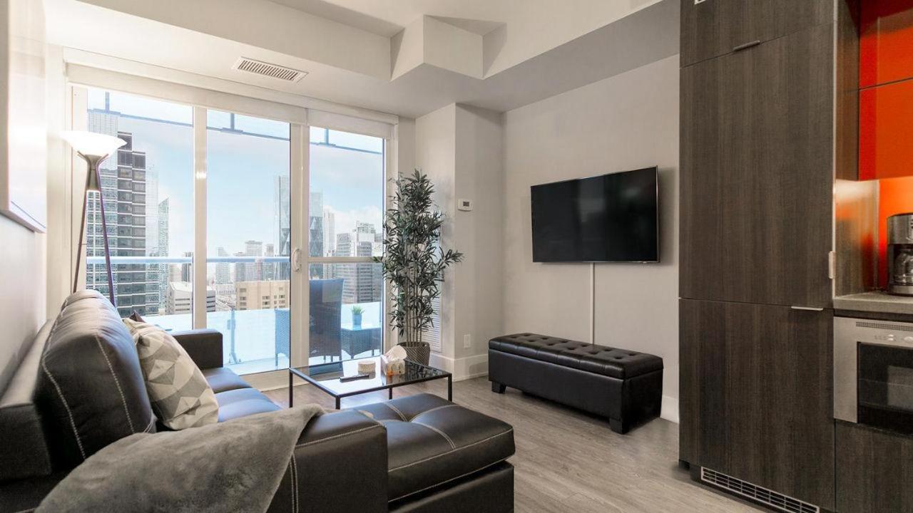 Skyline Suites - Walk To Mtcc, Acc, Rogers Centre & Entertainment District Toronto Exteriör bild